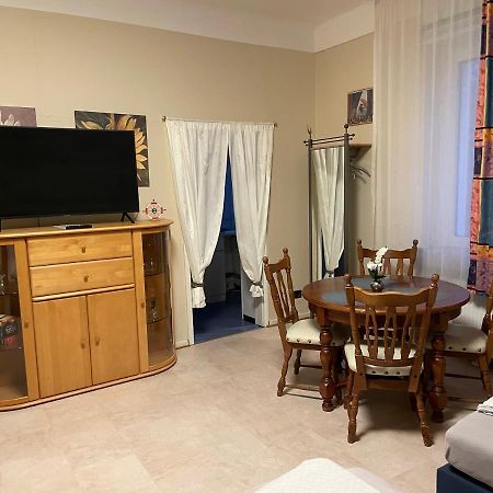 Gaestezimmer Siminciuc Ξενοδοχείο Άαχεν Εξωτερικό φωτογραφία