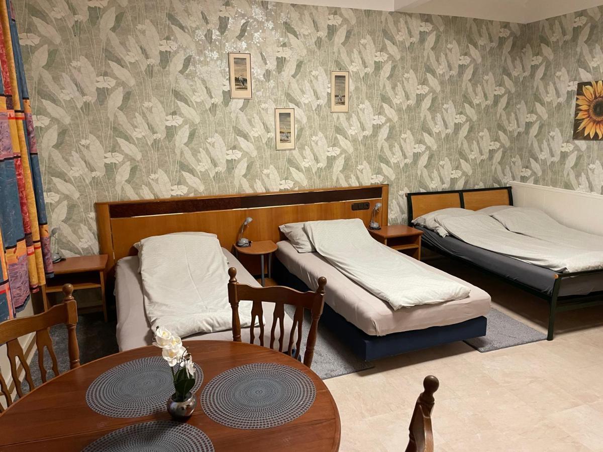 Gaestezimmer Siminciuc Ξενοδοχείο Άαχεν Εξωτερικό φωτογραφία
