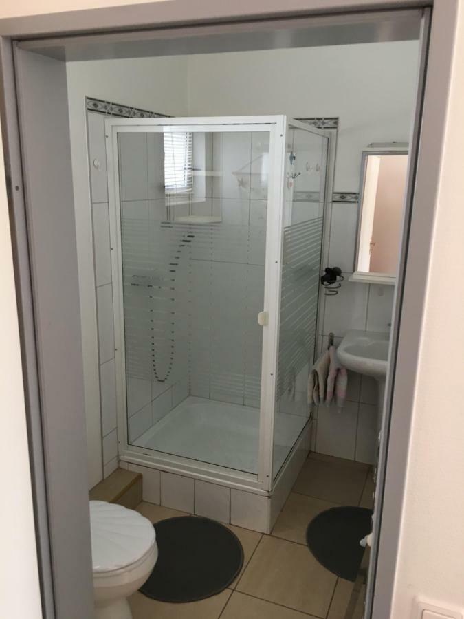 Gaestezimmer Siminciuc Ξενοδοχείο Άαχεν Εξωτερικό φωτογραφία