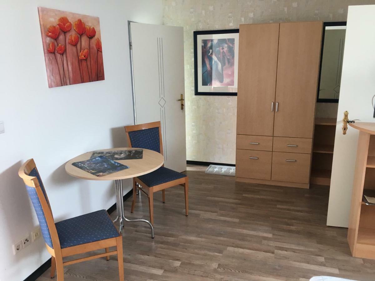 Gaestezimmer Siminciuc Ξενοδοχείο Άαχεν Εξωτερικό φωτογραφία