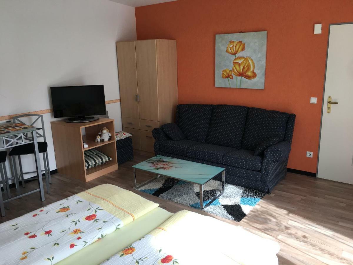 Gaestezimmer Siminciuc Ξενοδοχείο Άαχεν Εξωτερικό φωτογραφία