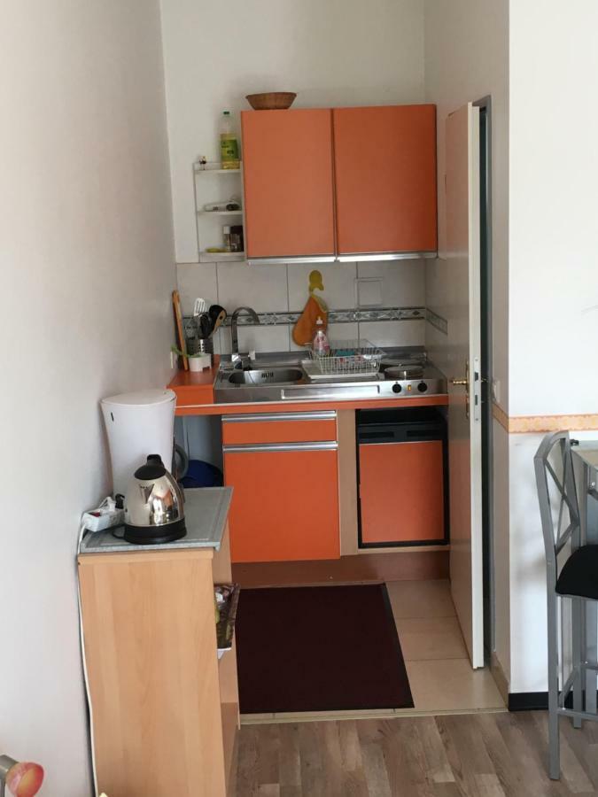 Gaestezimmer Siminciuc Ξενοδοχείο Άαχεν Εξωτερικό φωτογραφία