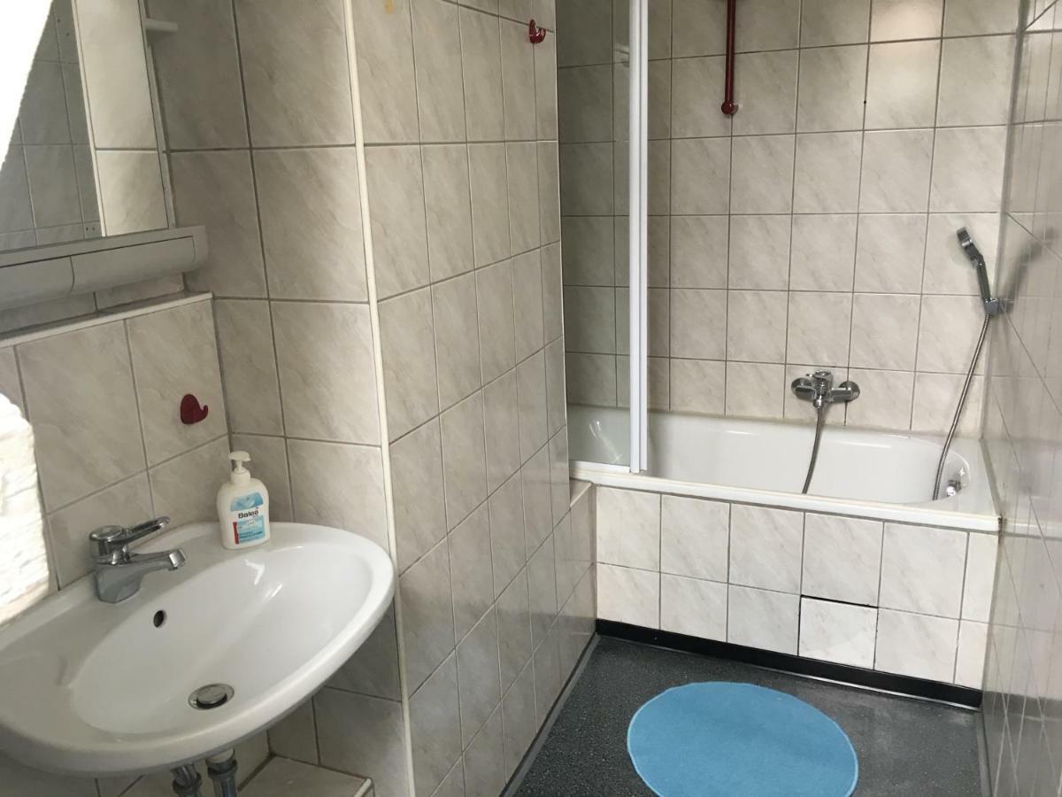 Gaestezimmer Siminciuc Ξενοδοχείο Άαχεν Εξωτερικό φωτογραφία