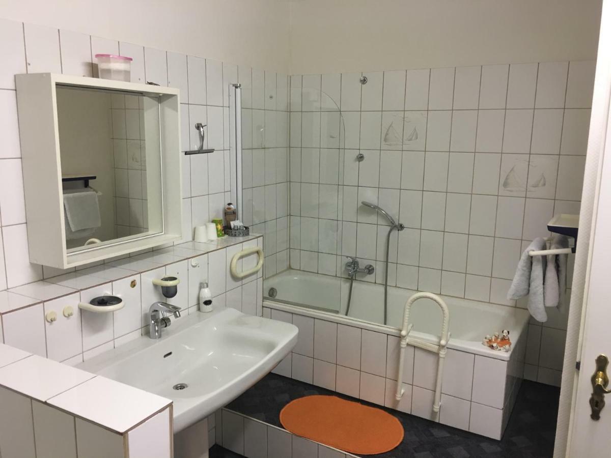 Gaestezimmer Siminciuc Ξενοδοχείο Άαχεν Εξωτερικό φωτογραφία