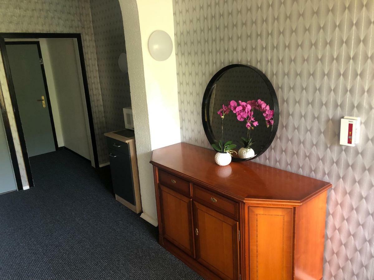Gaestezimmer Siminciuc Ξενοδοχείο Άαχεν Εξωτερικό φωτογραφία