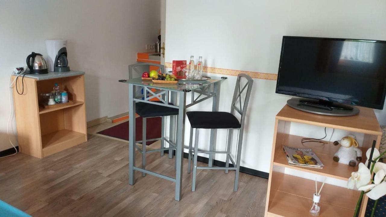 Gaestezimmer Siminciuc Ξενοδοχείο Άαχεν Εξωτερικό φωτογραφία