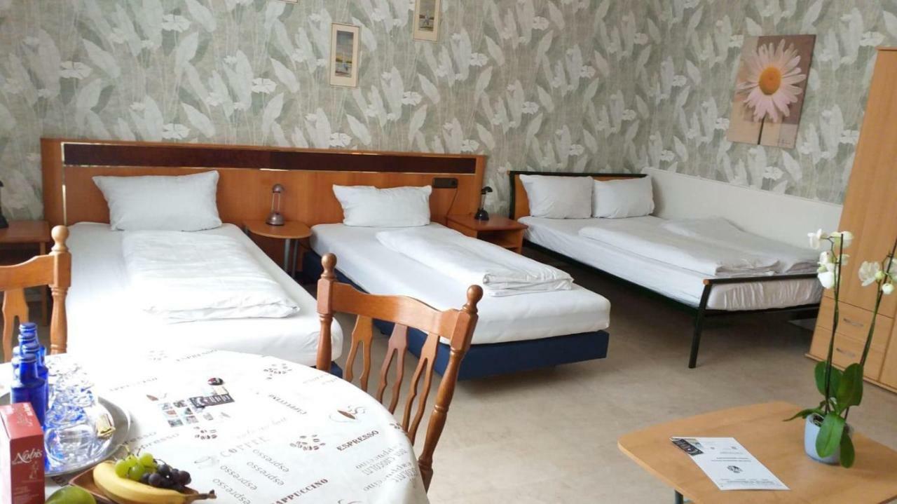 Gaestezimmer Siminciuc Ξενοδοχείο Άαχεν Εξωτερικό φωτογραφία