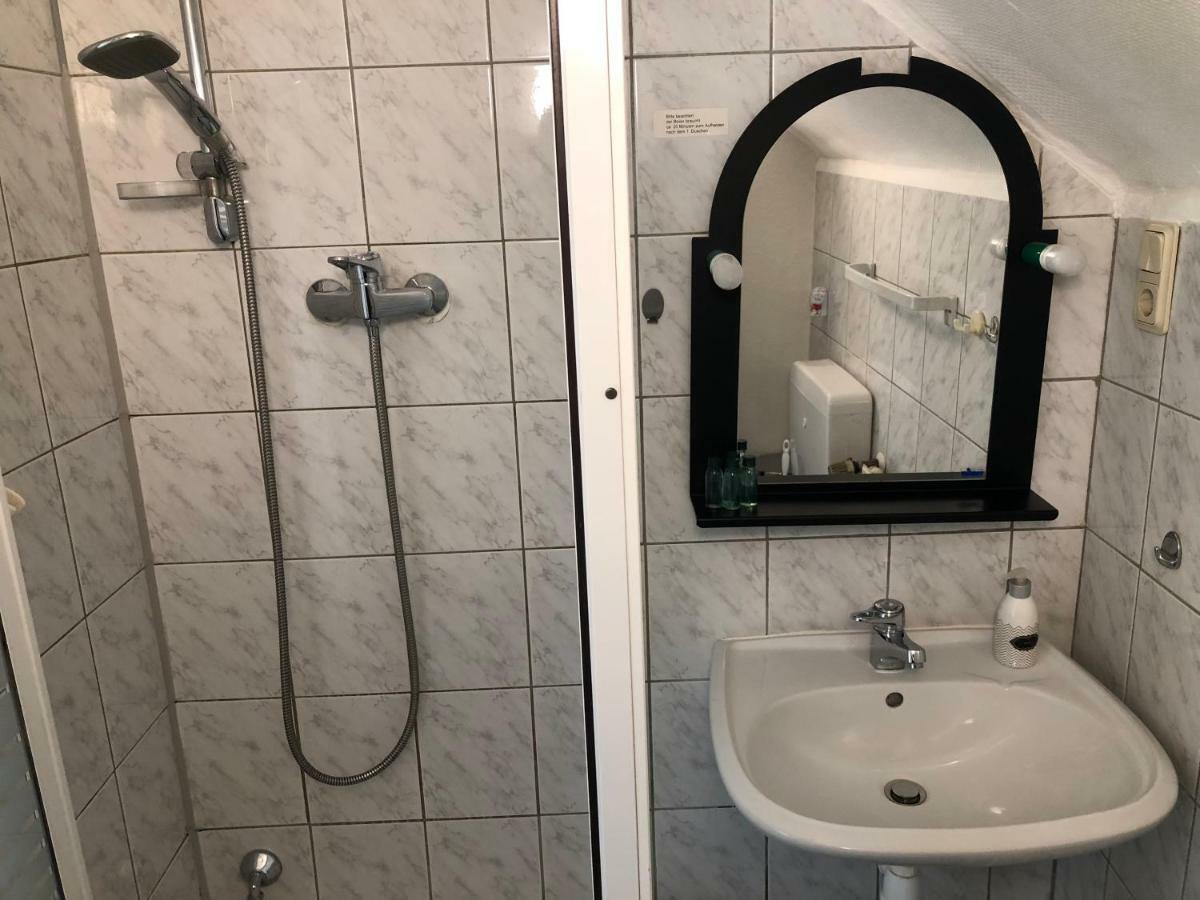 Gaestezimmer Siminciuc Ξενοδοχείο Άαχεν Εξωτερικό φωτογραφία
