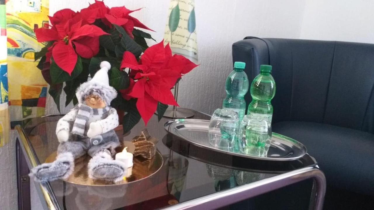 Gaestezimmer Siminciuc Ξενοδοχείο Άαχεν Εξωτερικό φωτογραφία